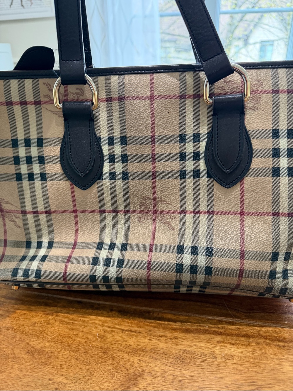 Burberry Beige Plaid Tote with Dark Brown Straps - Picture 2 of 6